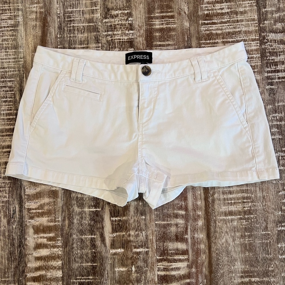 Express white shorts. Size 0